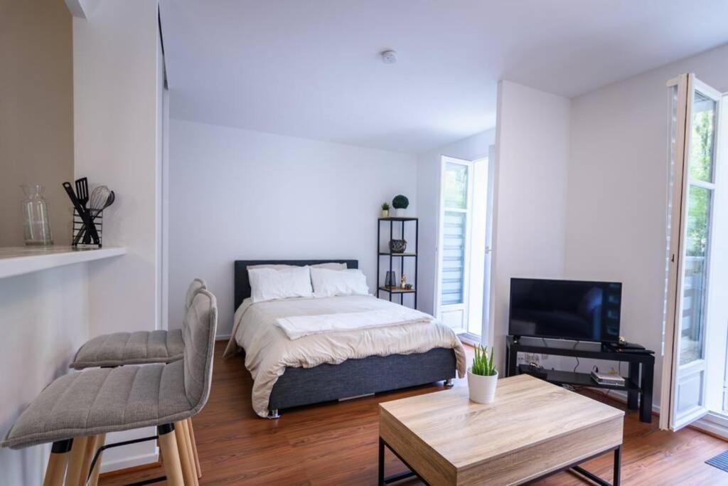 Top Cosy Studio Avec Terrasse A 10Min Disney-Shopping Vallee Bailly-Romainvilliers Exteriér fotografie